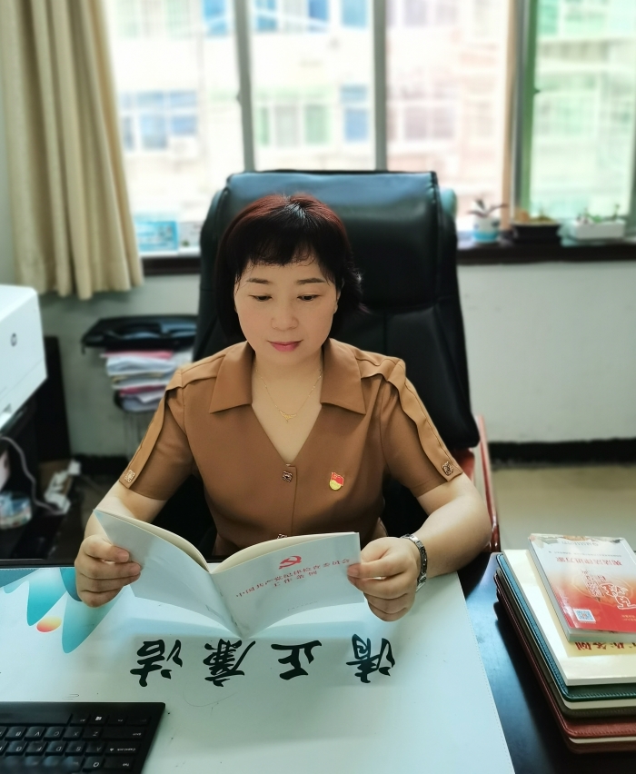 20250710/686f0fdd4b8e0.jpg 13李海霞.jpg